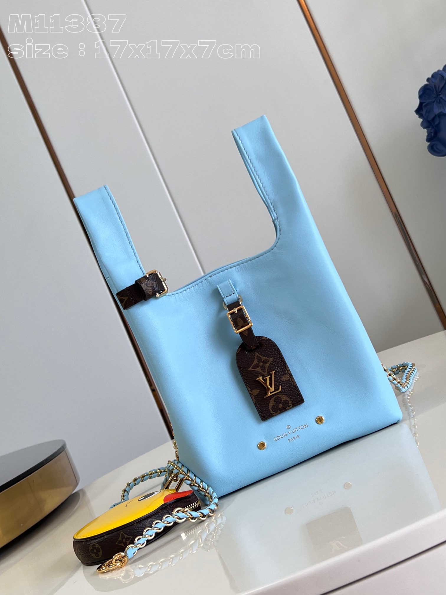 Louis Vuitton Shopping Bags